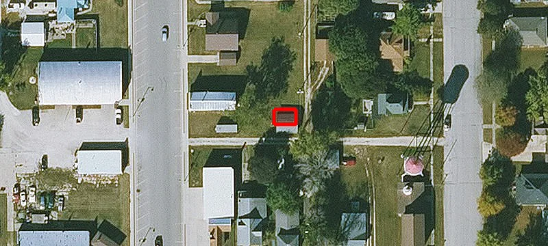 302 Isabella St