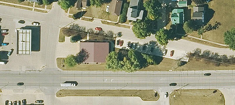 402 2nd SE Ave