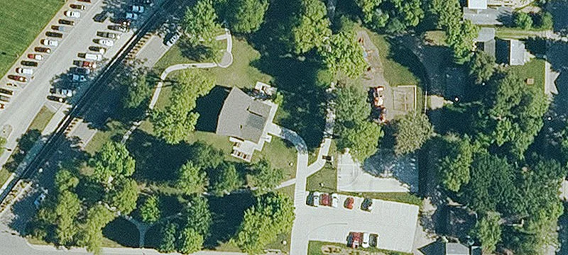 84 Dewey St