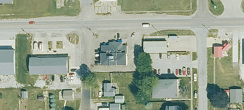 304 2nd St