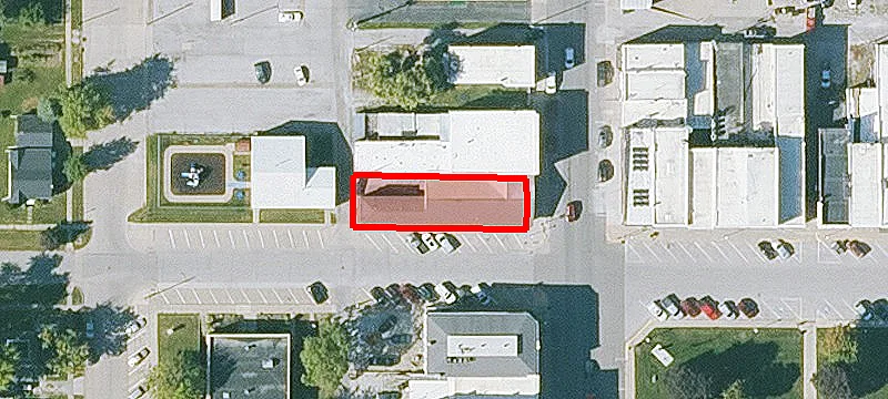 100 Main St