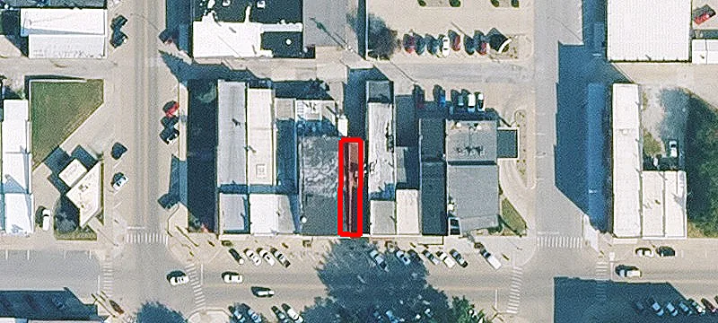 110th E Washington St