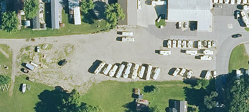Lakeshore Dr