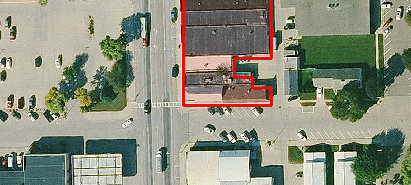 200 Main Ave