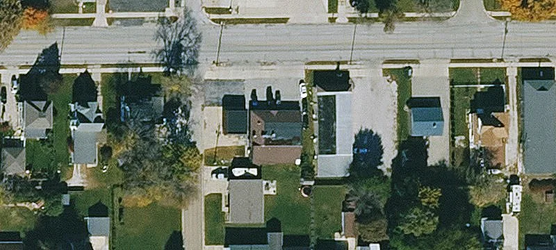 902 Central E Ave