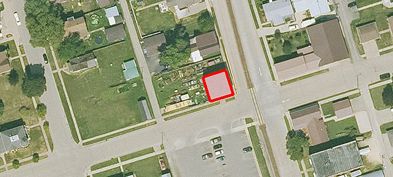 306 2nd St
