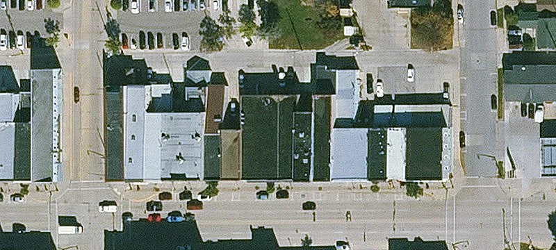 715 Main St