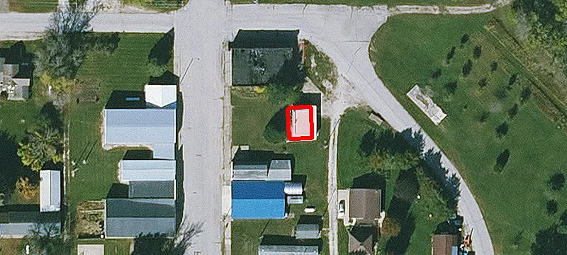 1009 Main St
