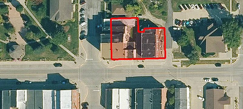 101 Main St