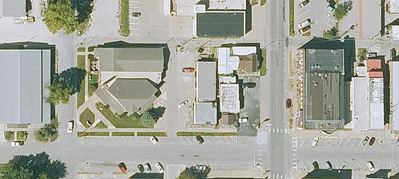 203 Broadway Ave