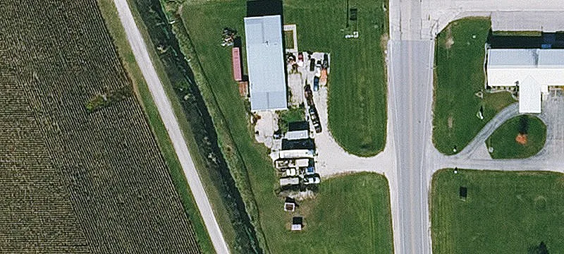 1201 Commercial Ave