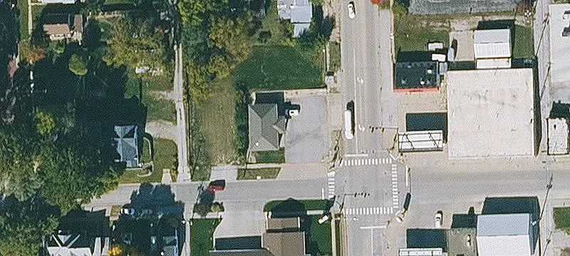 2 Locust St