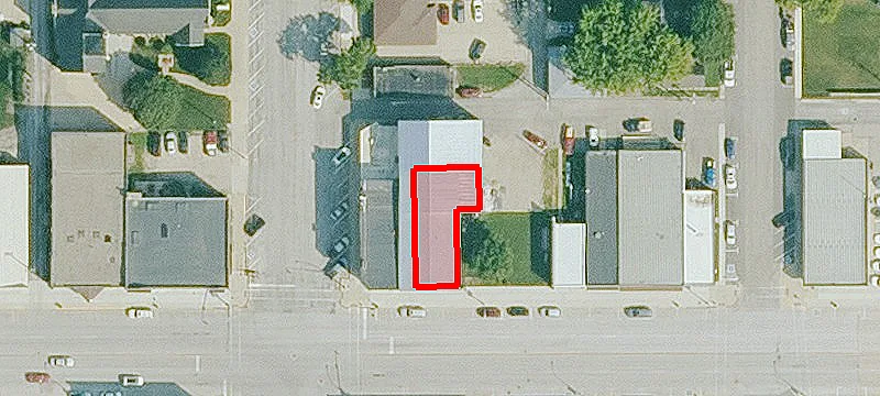 2117 Main St
