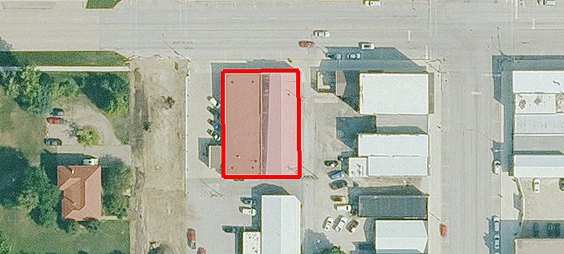 2214 Main St