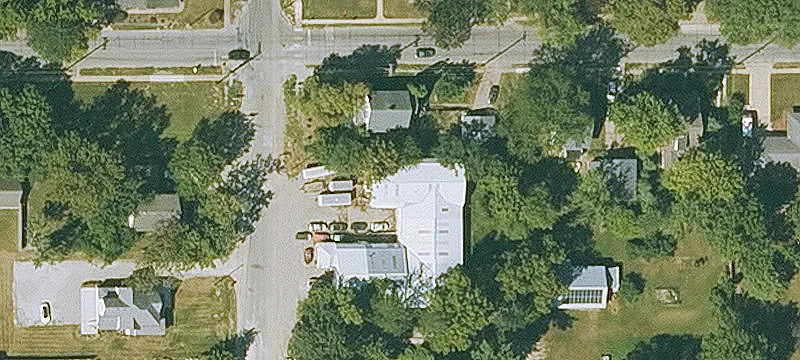 1307 Main St