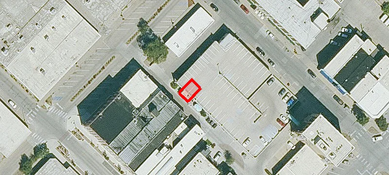 100 2nd St