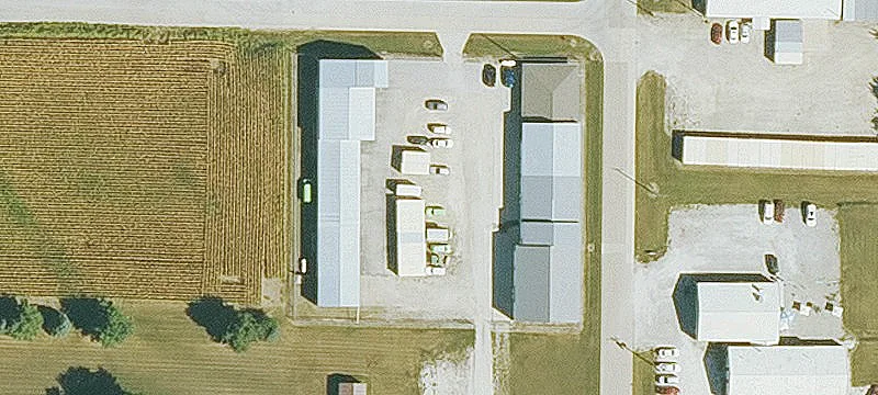 805 Weaver Blvd