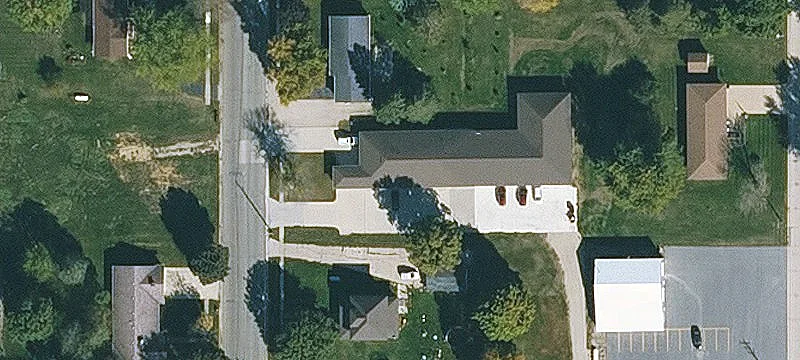 802 Woodland Ave