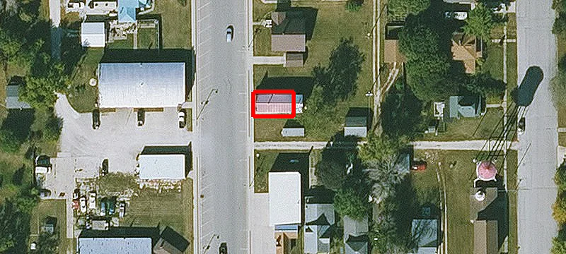 302 Isabella St