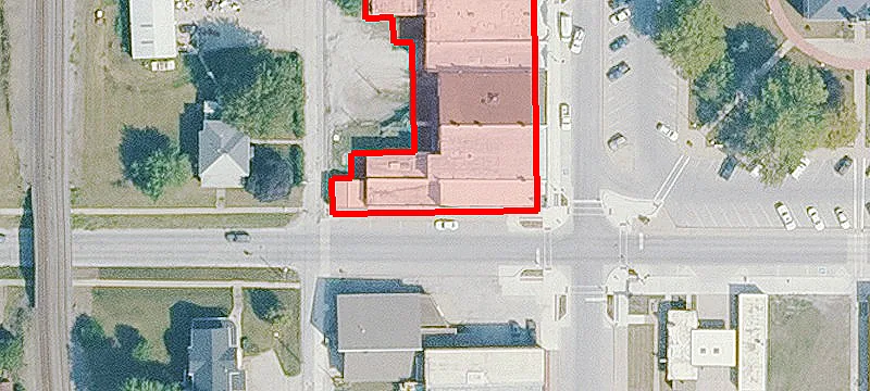 101 Main St