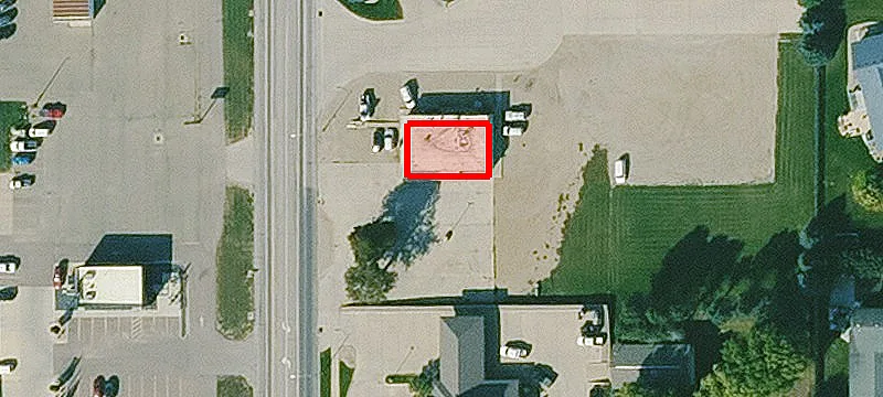 842 Main Ave
