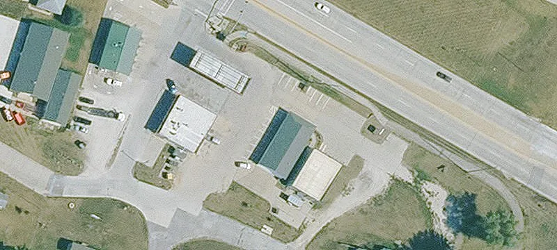 100 Hwy 5th 5