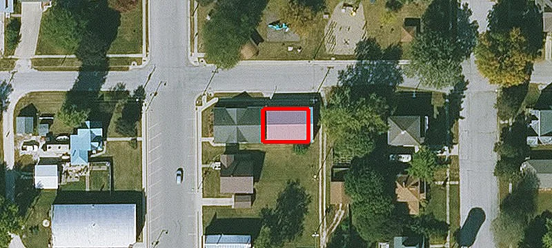 210 Isabella St