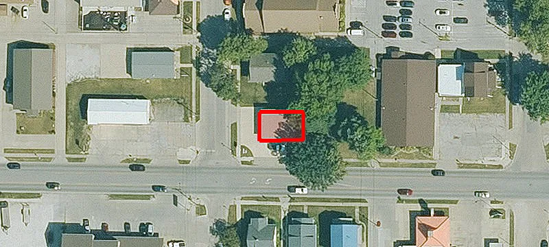 100 2nd Ave