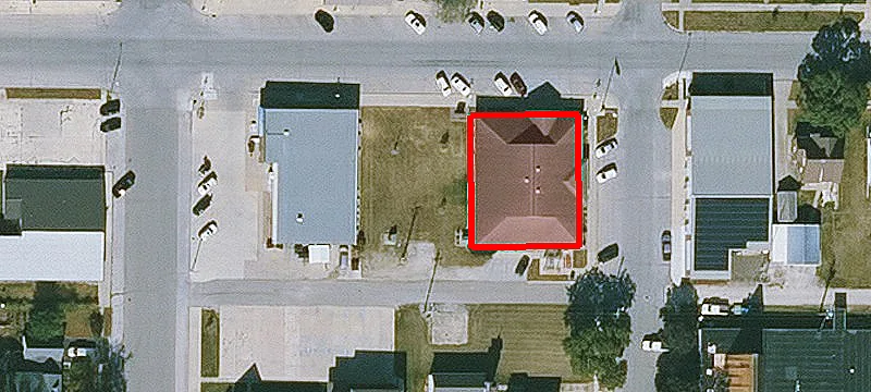 214 Maple St