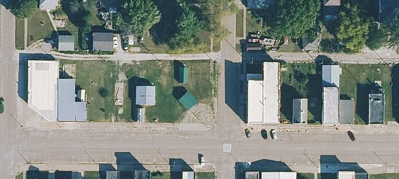 211 3rd St