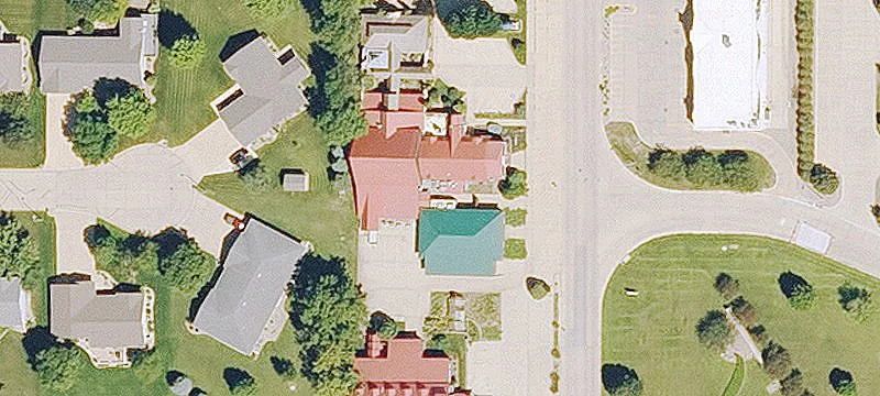 814 Lincoln SE Pl