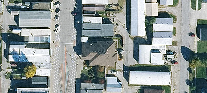 320 Main St