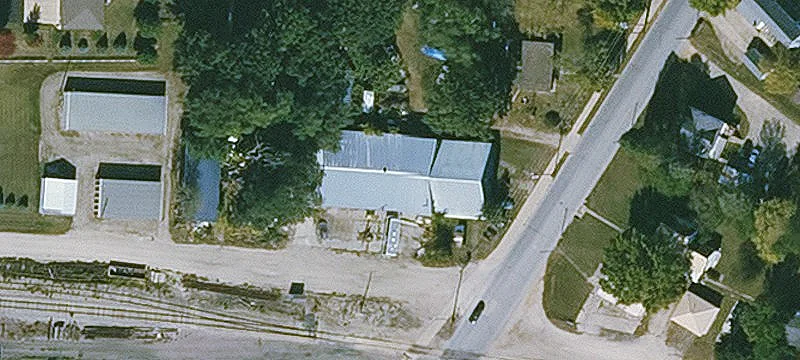 123 Riv St