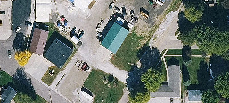 301 Maple Ave