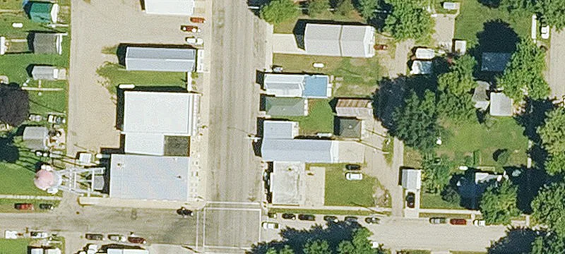 864 Main St