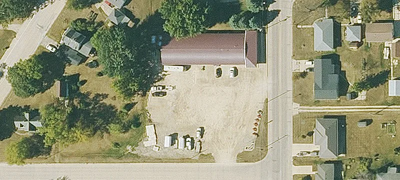308 3rd SW St