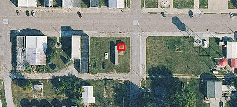 320 Main St