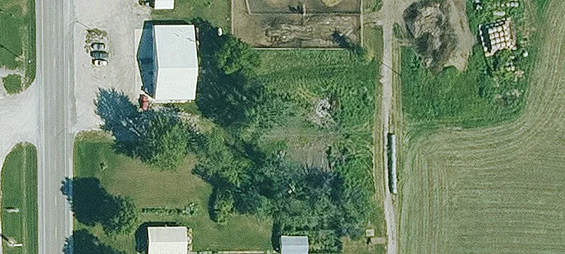 909 Eaton Ave