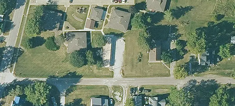 203 5th St