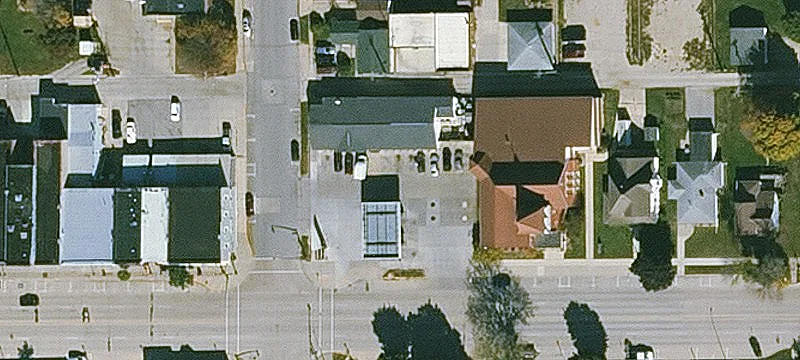 809 Main St