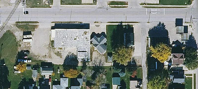326 Central W Ave