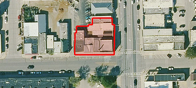 10 3rd NW St