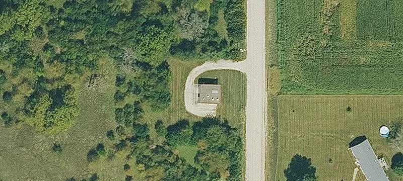 Earlham, IA 50072