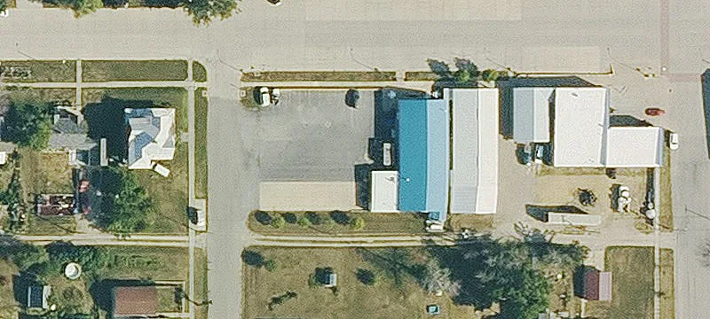 310 2nd St