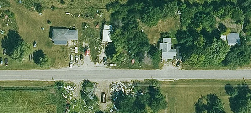 Bloomfield, IA 52537