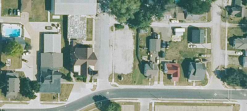 335 School St