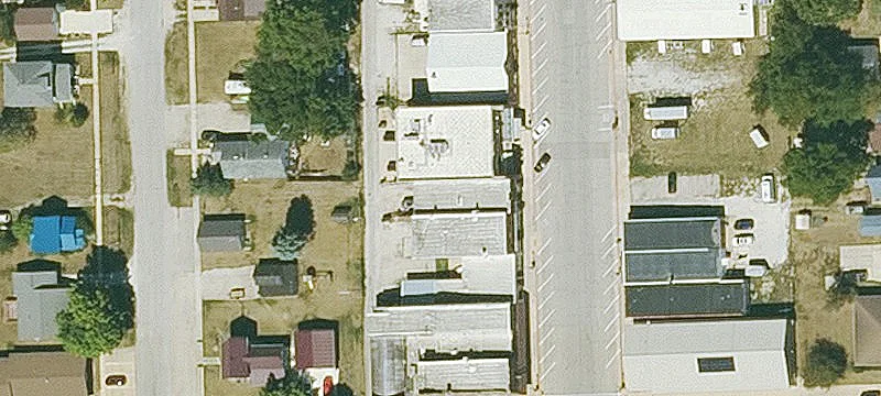 136 Main St