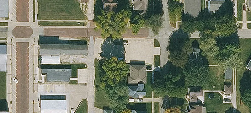 203 Ctr St