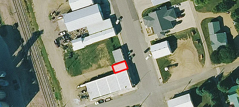 215 Main St
