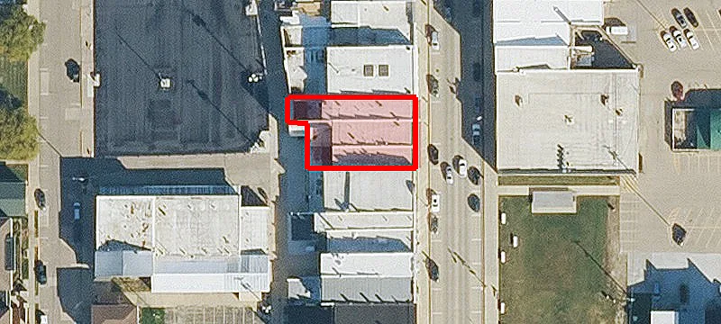 124 Main St